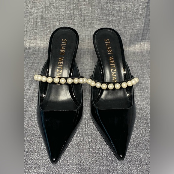 Stuart Weitzman Goldie 100 Women's Black Patent Leather Pearl Pump Mule Size 9 - Picture 3 of 8